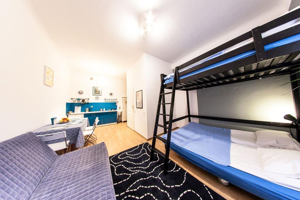 Homely Apartment'S Old Town Красков Екстериор снимка