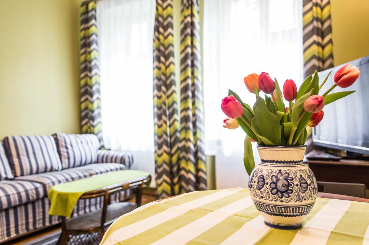 Homely Apartment'S Old Town Красков Екстериор снимка