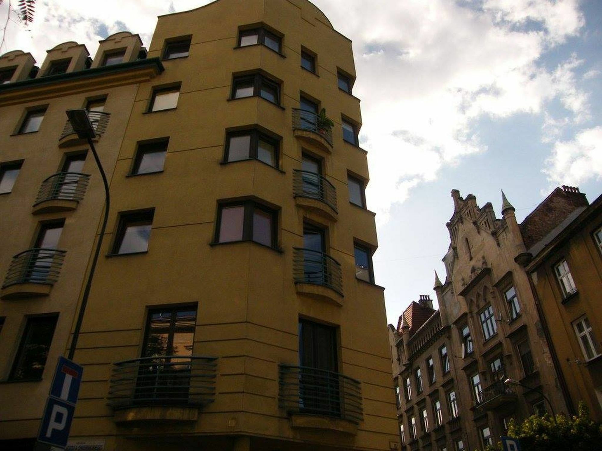 Homely Apartment'S Old Town Красков Екстериор снимка
